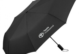 Parasol z logo Toyota Professional
